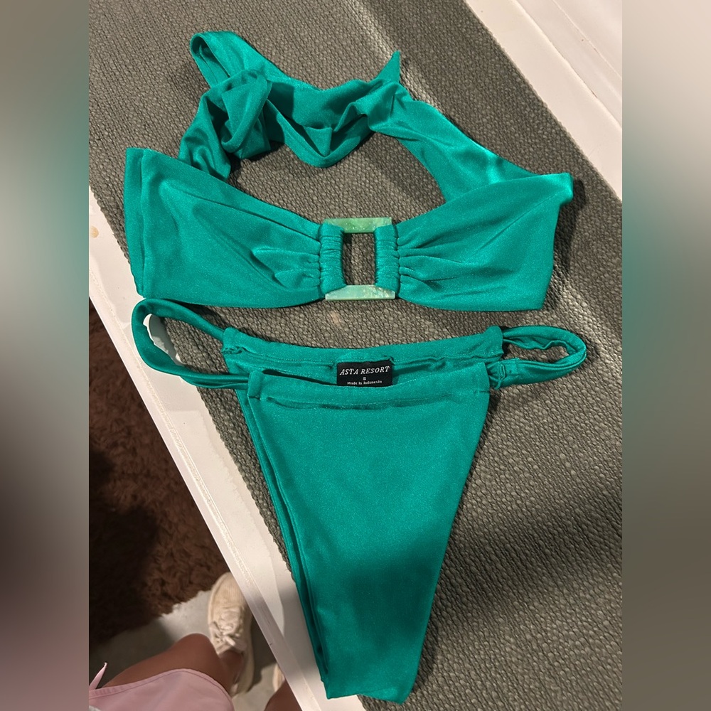 Revolve bikini